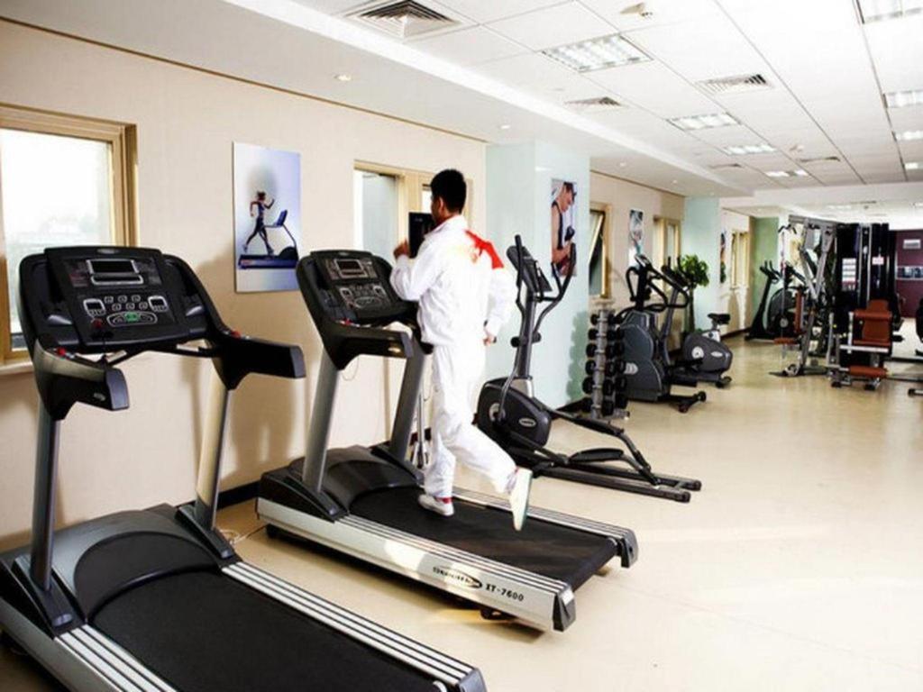 Beijing Guizhou Hotel Екстериор снимка
